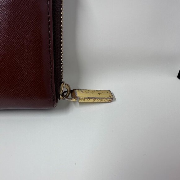 Tory Burch Robinson Brown Leather Wallet - Picture 5 of 7